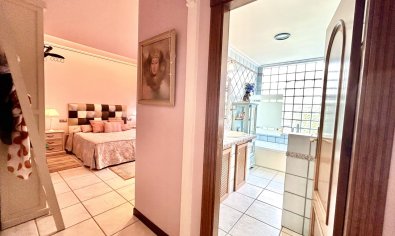 Reventa - Villa -
La Mata