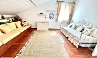 Reventa - Villa -
La Mata