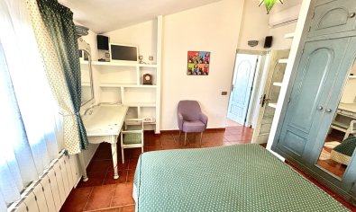 Reventa - Villa -
La Mata