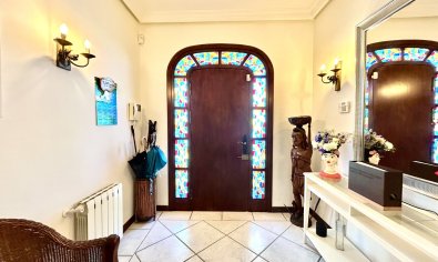 Reventa - Villa -
La Mata