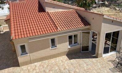 Vrijstaande villa met privézwembad en panoramisch uitzicht in Ciudad Quesada