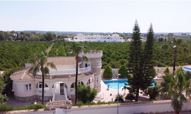 Luxe villa met privézwembad en 5 slaapkamers in Ciudad Quesada, Alicante