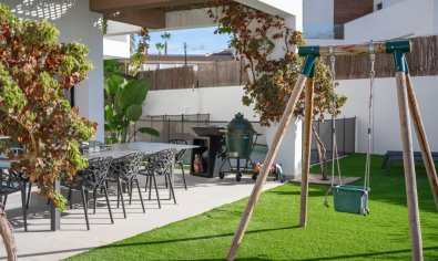 Luxe villa met privézwembad en panoramisch uitzicht in Ciudad Quesada