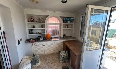 Luxe villa met 6 slaapkamers, gastenverblijf en privézwembad in Ciudad Quesada