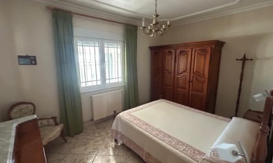 Luxe villa met 6 slaapkamers, gastenverblijf en privézwembad in Ciudad Quesada