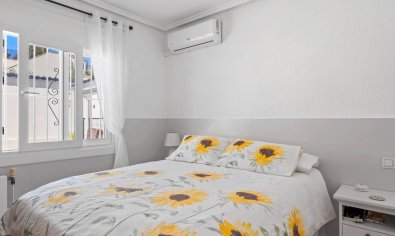 Ruime villa met privézwembad en gastenverblijf in Ciudad Quesada, Costa Blanca