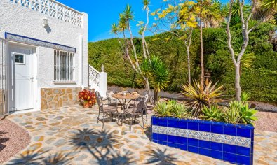 Ruime villa met privézwembad en gastenverblijf in Ciudad Quesada, Costa Blanca