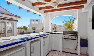 Ruime villa met privézwembad en gastenverblijf in Ciudad Quesada, Costa Blanca