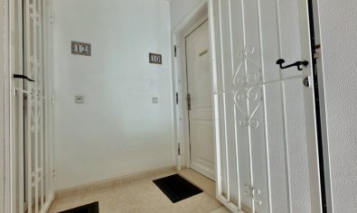 Charmant appartement met solarium en zwembad in Ciudad Quesada, Costa Blanca