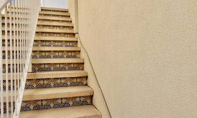 Charmant appartement met solarium en zwembad in Ciudad Quesada, Costa Blanca