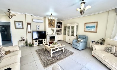 Reventa - Villa -
Pinar de Campoverde