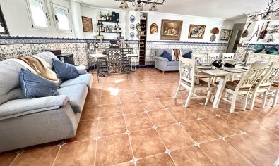 Reventa - Villa -
Pinar de Campoverde