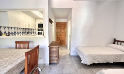 Reventa - Apartamento / piso -
Orihuela Costa - La Zenia