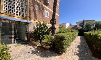 Reventa - Apartamento / piso -
Orihuela Costa - La Zenia