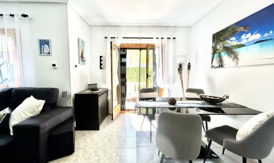 Reventa - Adosado -
Orihuela Costa - Playa Flamenca