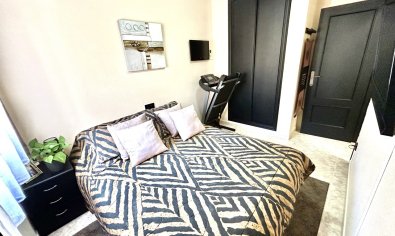 Reventa - Adosado -
Orihuela Costa - Playa Flamenca