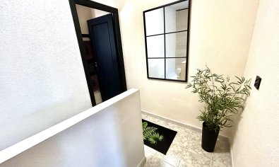 Reventa - Adosado -
Orihuela Costa - Playa Flamenca