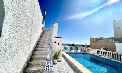 Resale - Villa -
Villamartín - Villamartin