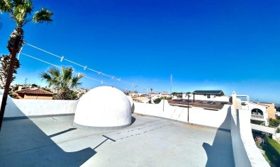 Resale - Villa -
Villamartín - Villamartin