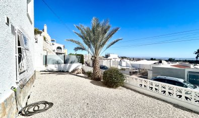 Resale - Villa -
Villamartín - Villamartin