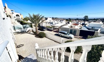 Resale - Villa -
Villamartín - Villamartin