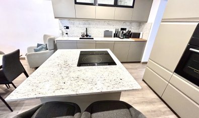 Reventa - Adosado -
San Miguel de Salinas