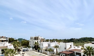 Resale - Apartment -
Villamartín - Villamartin