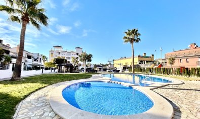 Resale - Apartment -
Villamartín - Villamartin