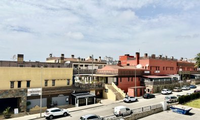 Resale - Apartment -
Villamartín - Villamartin