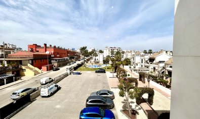 Resale - Apartment -
Villamartín - Villamartin
