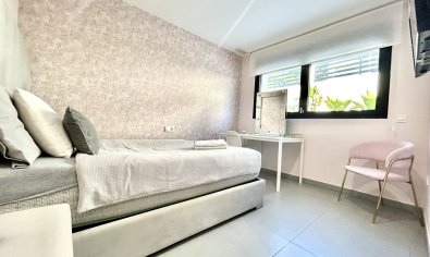 Bestaande bouw - Villa -
Torrevieja - Los Balcones