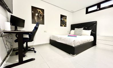 Bestaande bouw - Villa -
Torrevieja - Los Balcones