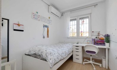 Bestaande bouw - Herenhuis -
Torrevieja