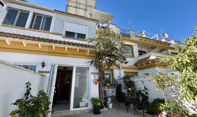 Bestaande bouw - Herenhuis -
Torrevieja