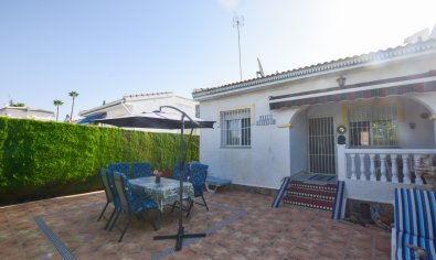 Reventa - Villa -
Ciudad Quesada - Pueblo Bravo