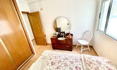 Resale - Apartment -
Almoradí