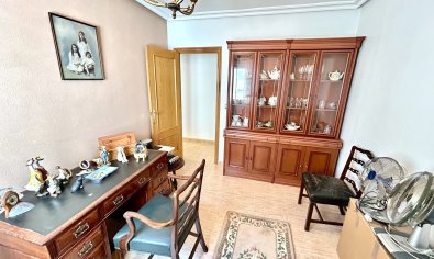 Resale - Apartment -
Almoradí