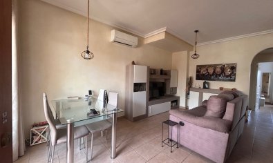 Bestaande bouw - Appartement -
Jacarilla