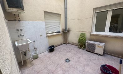 Resale - Apartment -
Jacarilla