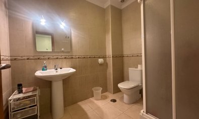Resale - Apartment -
Jacarilla