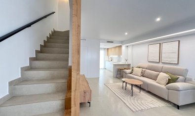 Nieuwbouw Woningen - Geschakelde woning -
Benferri