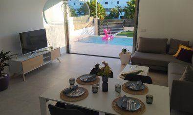 Nieuwbouw Woningen - Villa -
Orihuela