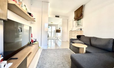 Bestaande bouw - Appartement -
Torrevieja - Punta Prima