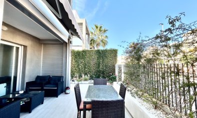 Bestaande bouw - Appartement -
Torrevieja - Punta Prima