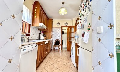 Bestaande bouw - Villa -
Orihuela Costa - La Zenia