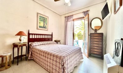 Bestaande bouw - Villa -
Orihuela Costa - La Zenia