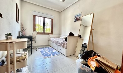 Bestaande bouw - Villa -
Orihuela Costa - La Zenia