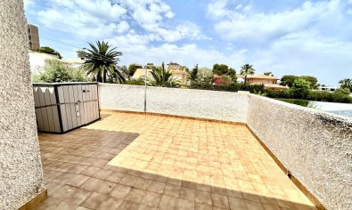 Bestaande bouw - Villa -
Orihuela Costa - La Zenia