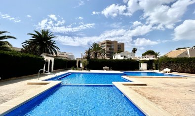 Bestaande bouw - Villa -
Orihuela Costa - La Zenia