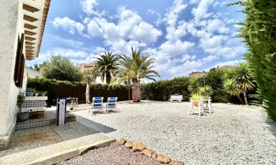 Bestaande bouw - Villa -
Orihuela Costa - La Zenia